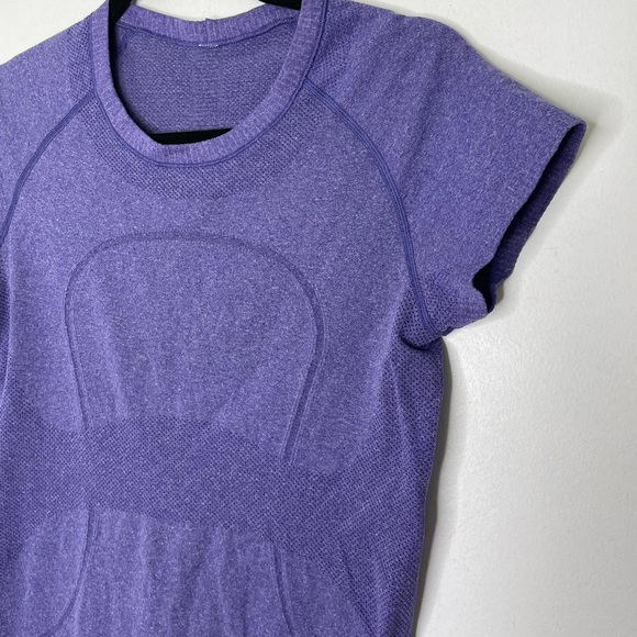 Lululemon Swiftly Tech Tee Size 8 Purple - Picture 2 of 7